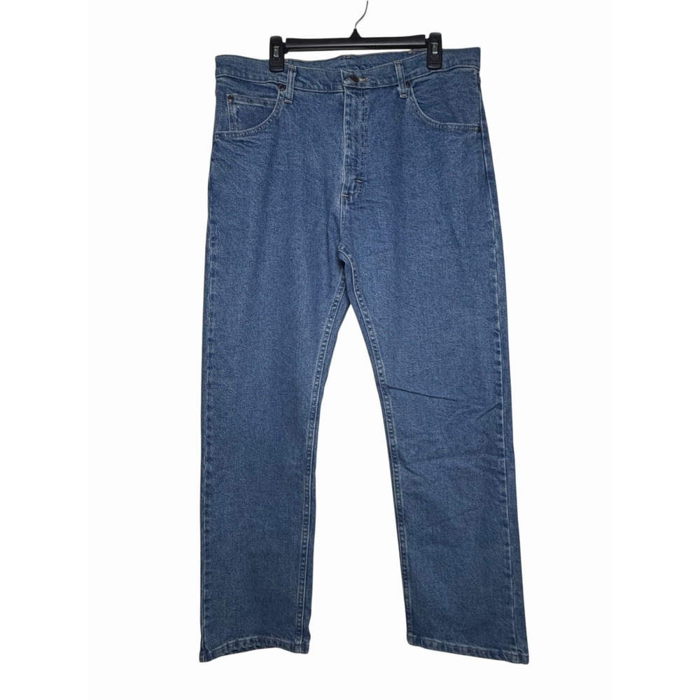 Wrangler Premium Quality Men's Jeans 36x30 Medium Wash Denim Cotton Workwear